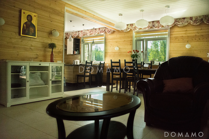 Проект дома из пеноблоков с просторным холлом на мансардном этаже