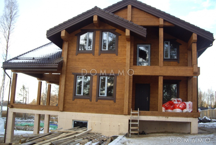 Проект респектабельного дома из клееного бруса с террасой