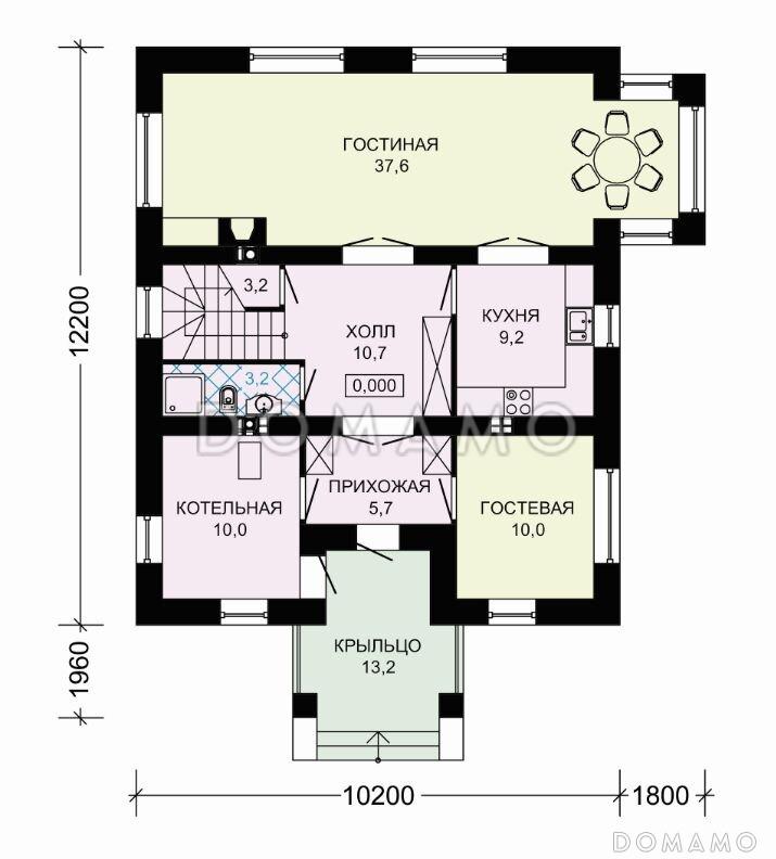 Проект двухэтажного дома с большой гостиной, четырьмя спальными комнатами и балконом / План 1 этажа