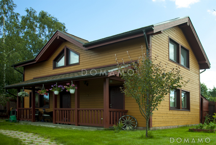 Проект каркасной бани с угловой крытой террасой, сараем и мансардным этажом